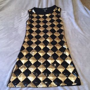 Sequences patterned dress